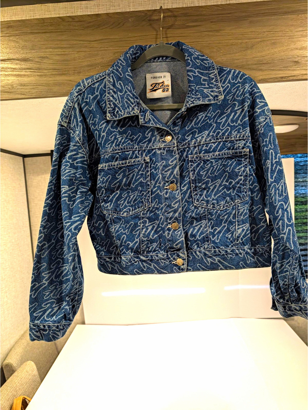 Forever 21 x FUBU Women's M Blue Logo Cropped Denim Jacket Button Up 90s